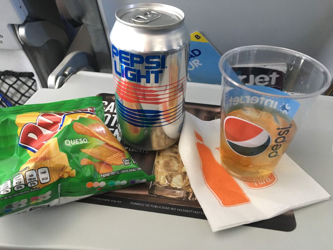 お菓子とジュース