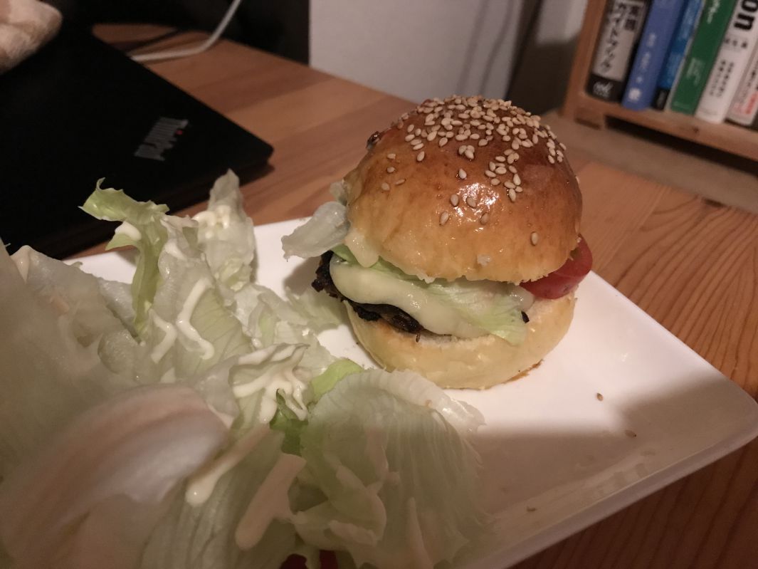 手作りハンバーガー