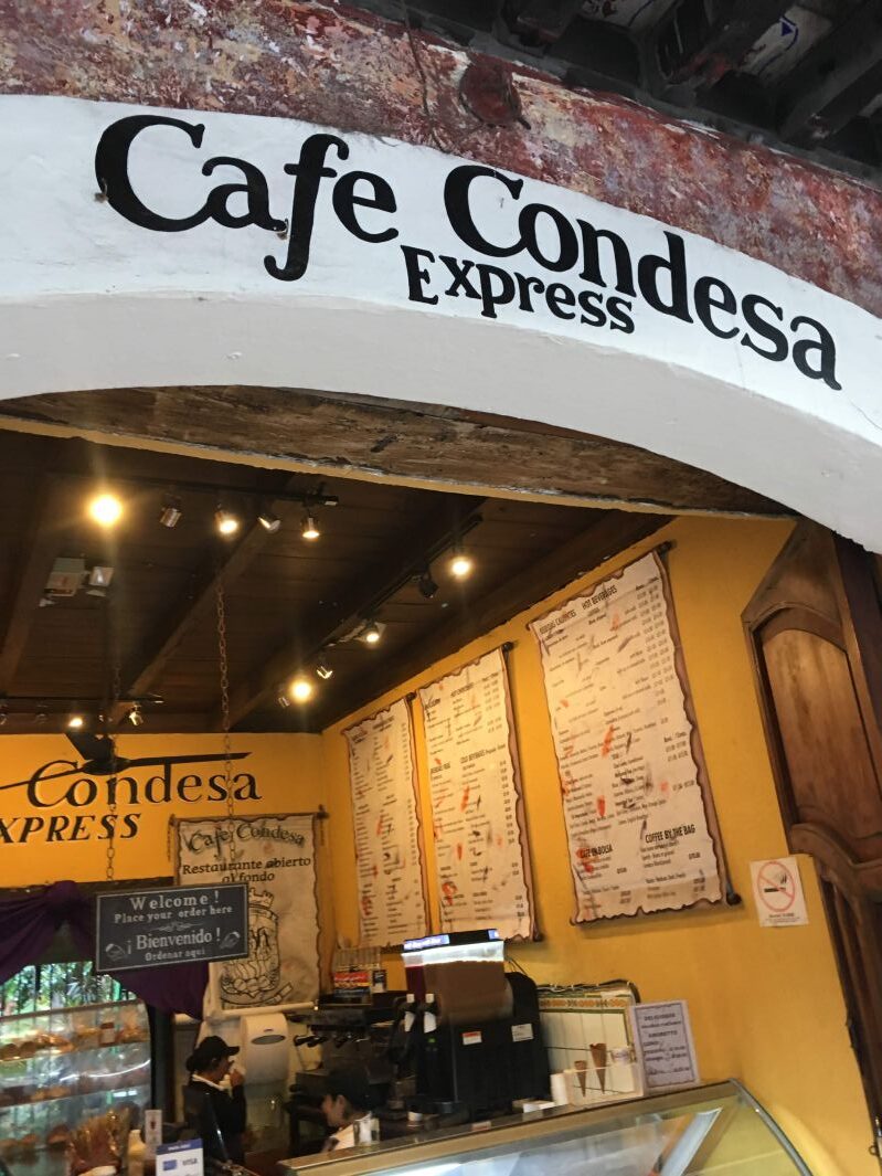 Cafe Condesaの入り口