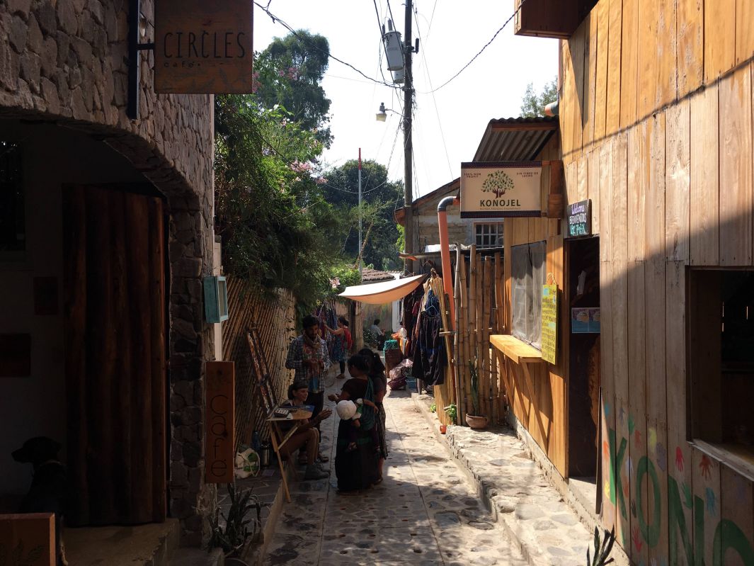 サンマルコスの狭い路地
