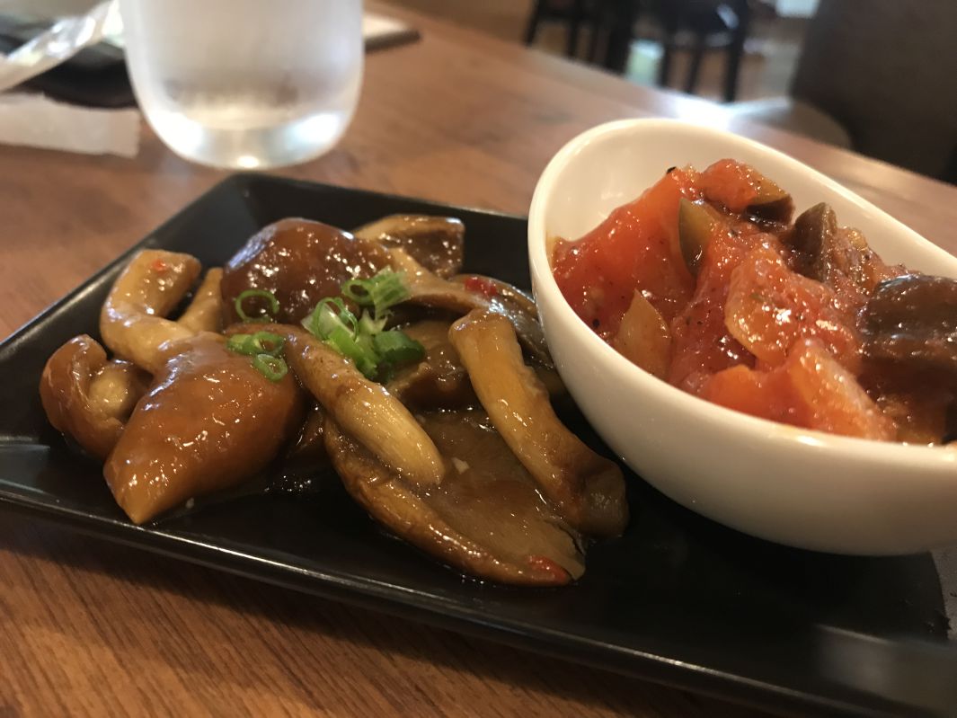 キリンシティのジャンボなめこのマリネ