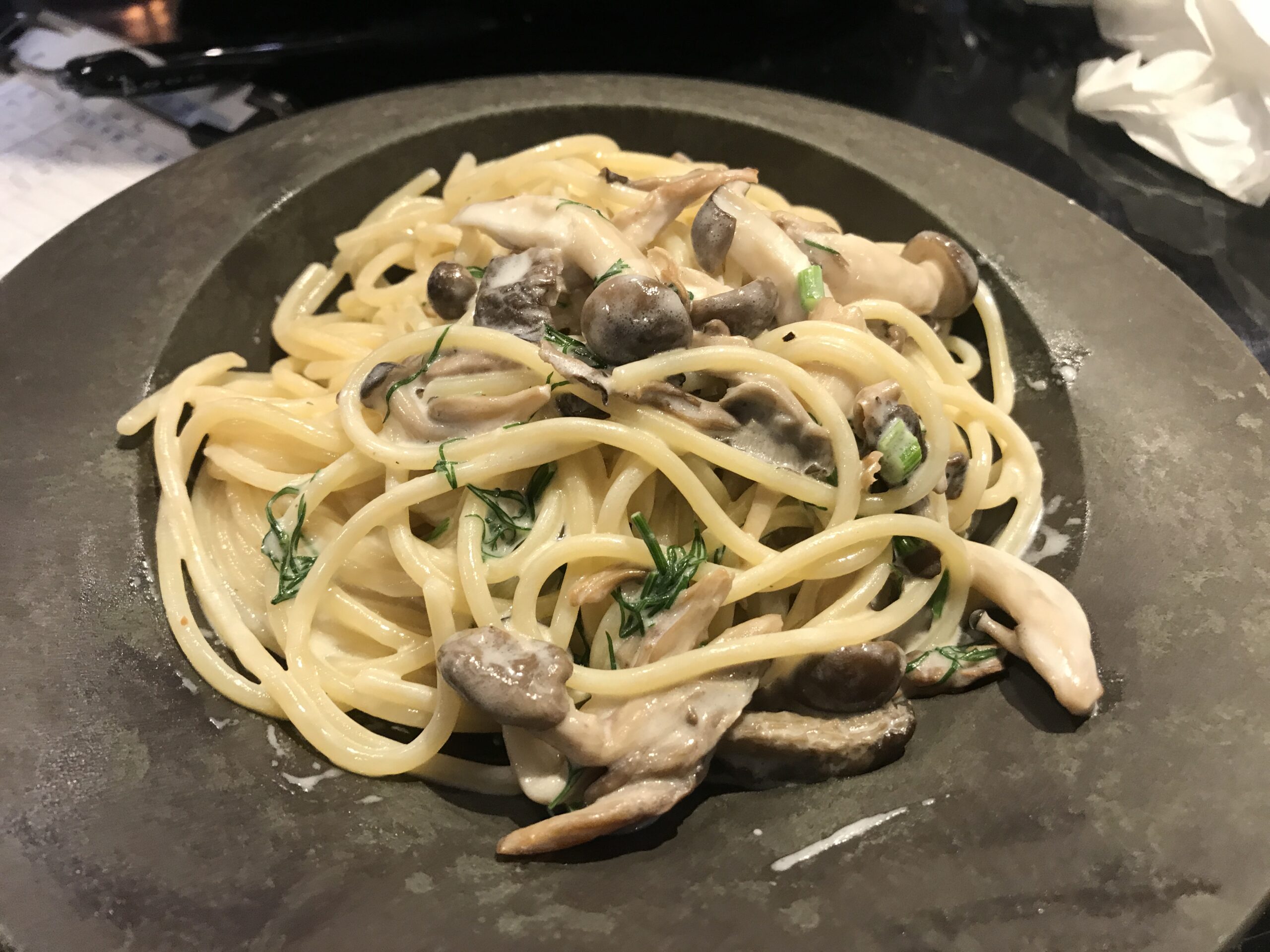 キノコのクリームソーススパゲティ