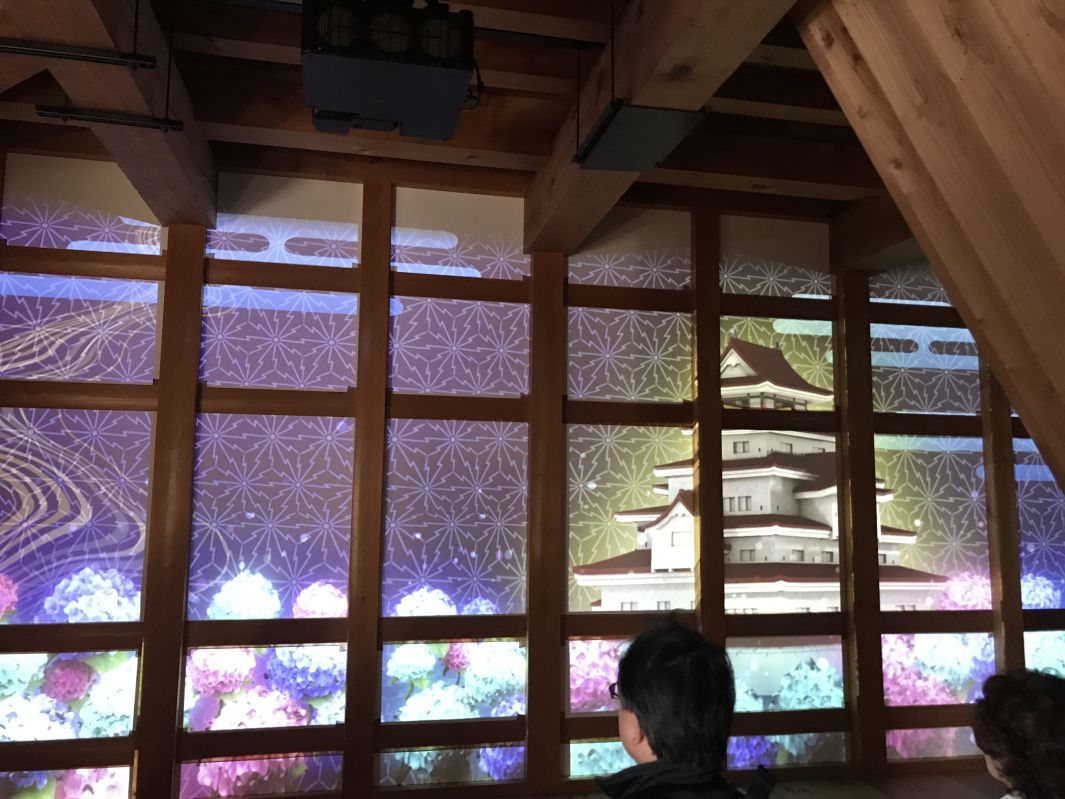 室内のプロジェクションマッピング