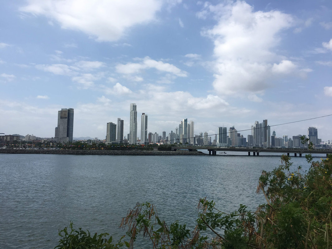 遠くの新市街